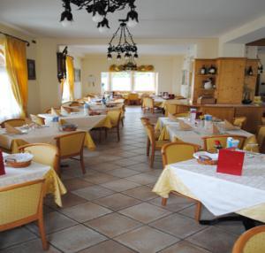 Bernard Hotel Canazei Buitenkant foto